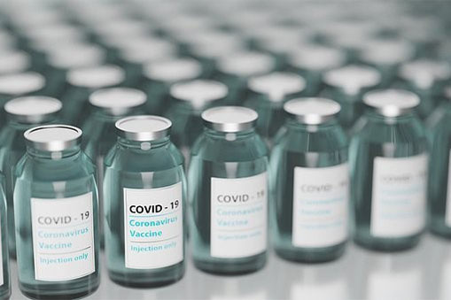 covid 19 vaccine shots